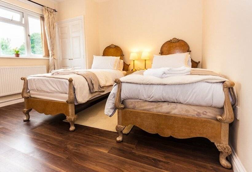 Oxford House Bed And Breakfast