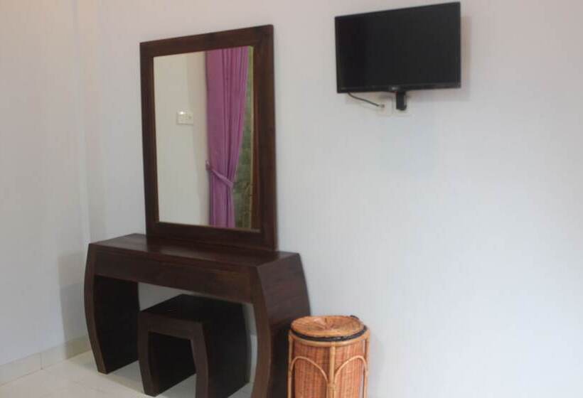 פנסיון Kailash Garden Homestay