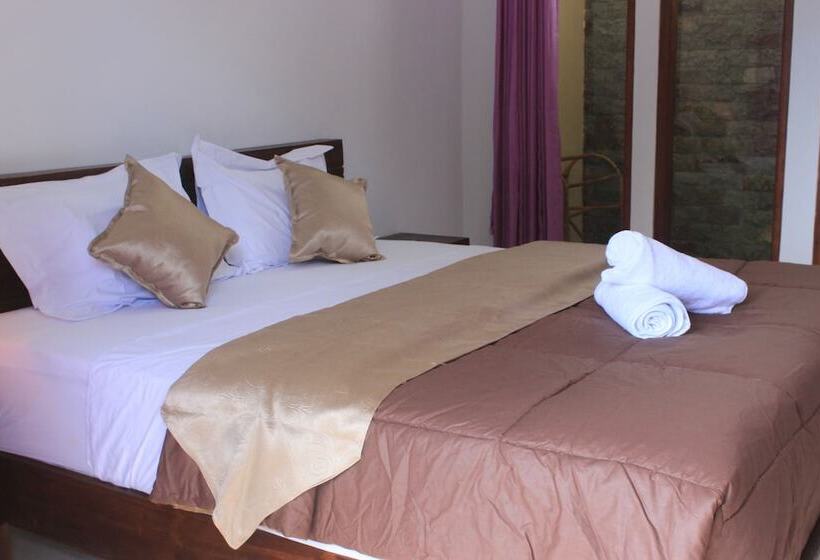 פנסיון Kailash Garden Homestay