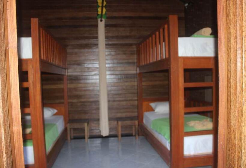 פנסיון Surya Home Stay