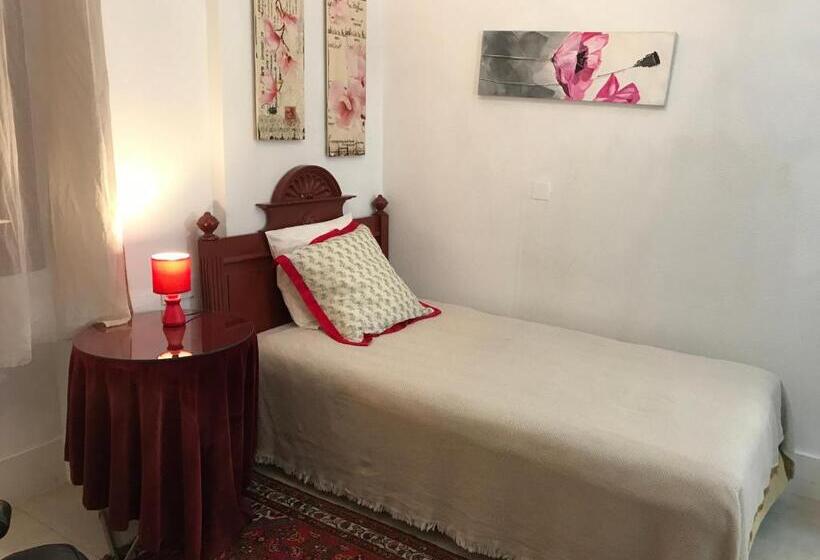 펜션 Victorian Lodge