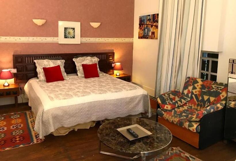 펜션 Victorian Lodge