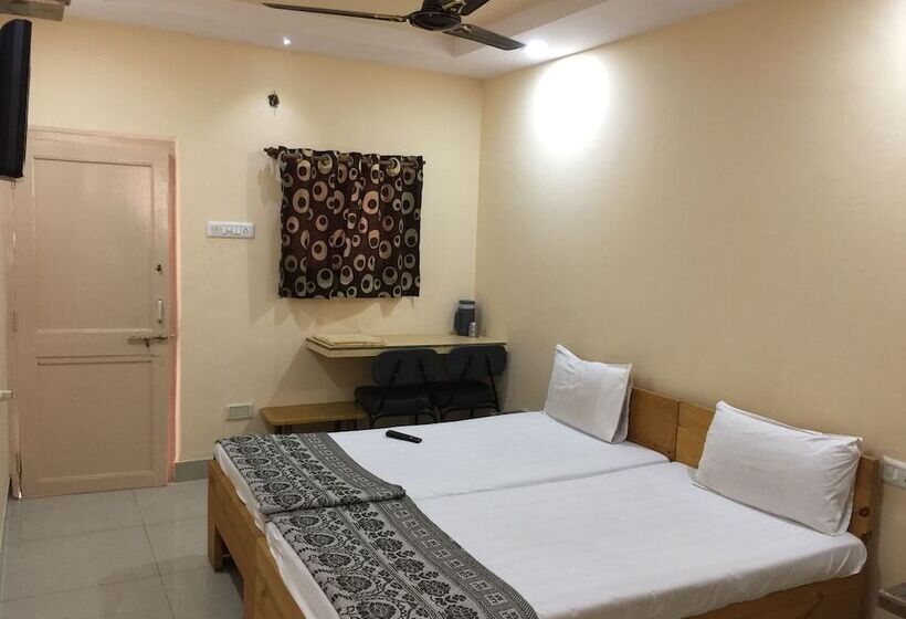 Пансион Vrp Guest House