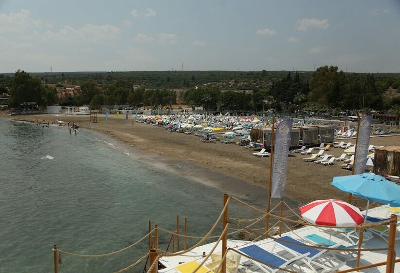 אתר נופש Queenaba Beach