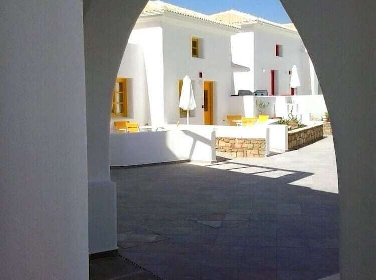 Viva Mare Foinikounta