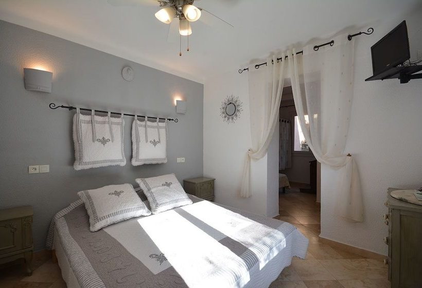 B&b La Grange Neuve  Chez Monique