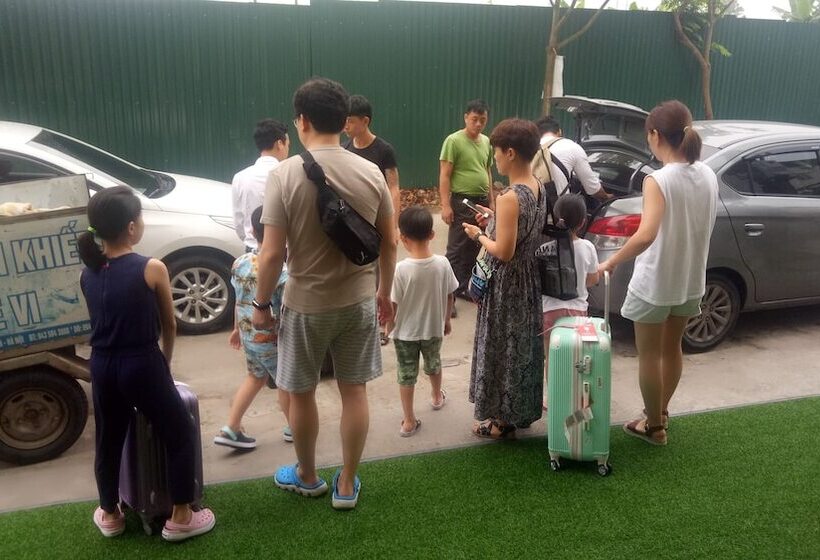 تختخواب و صبحانه Family Transit 2