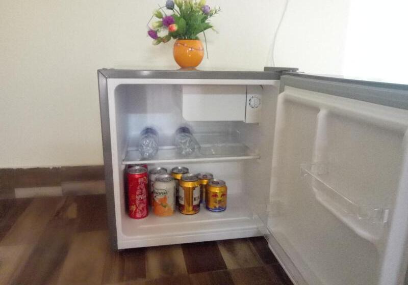 تختخواب و صبحانه Family Transit 2