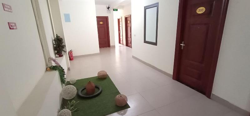 تختخواب و صبحانه Family Transit 2