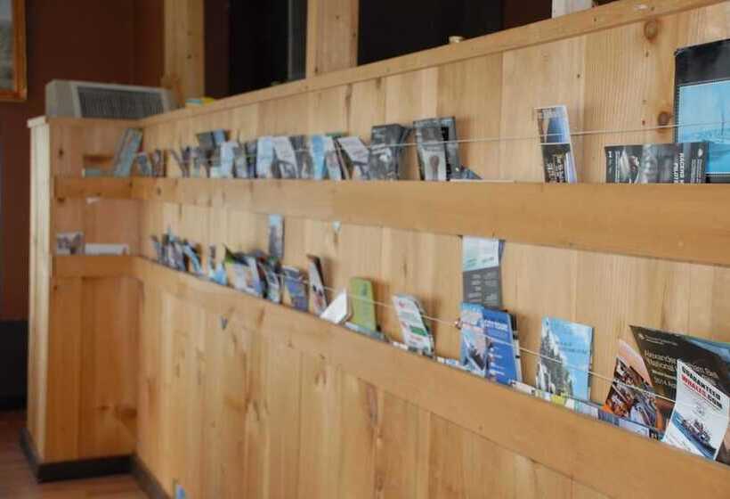 مبيت وإفطار Harbourview Motel And Accommodations