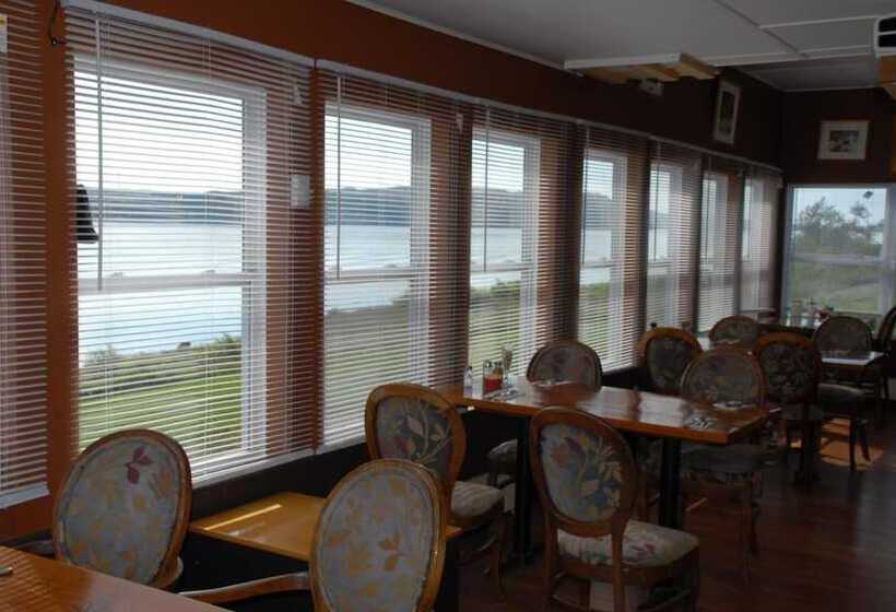 مبيت وإفطار Harbourview Motel And Accommodations