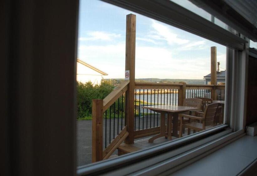 مبيت وإفطار Harbourview Motel And Accommodations