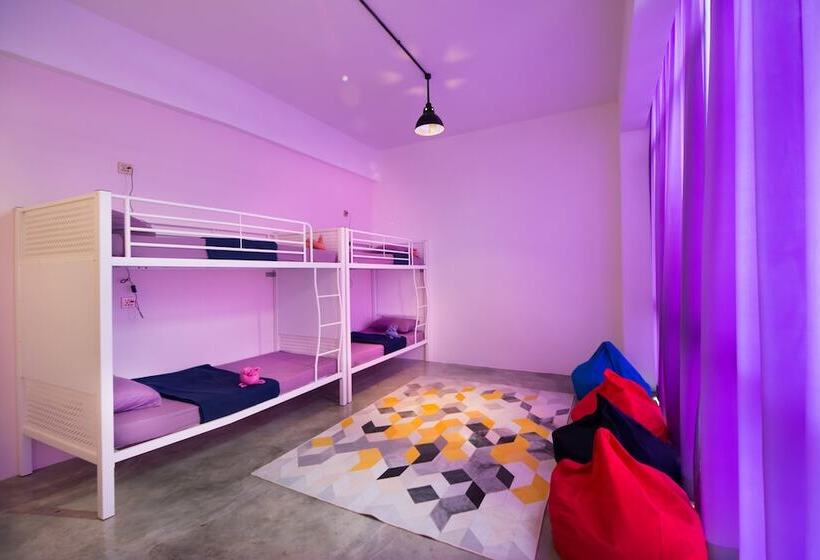 Bed Attitude Guesthouse Langkawi   Hostel
