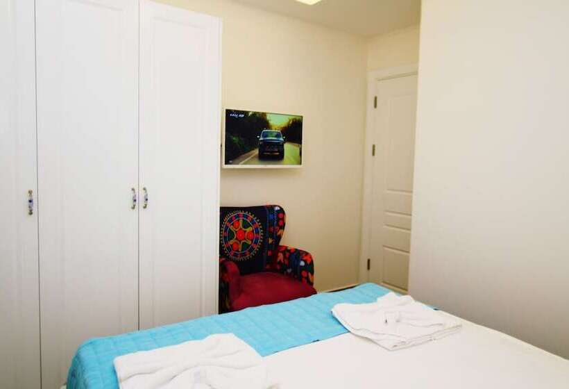 Cesme Kale Tas Apart