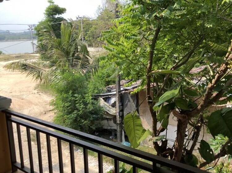 Dikachaya Hostel