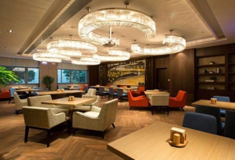 Echarm Hotel Zhaoyang Culture Palace Dossen