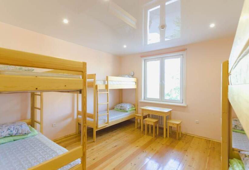 Hostel U City