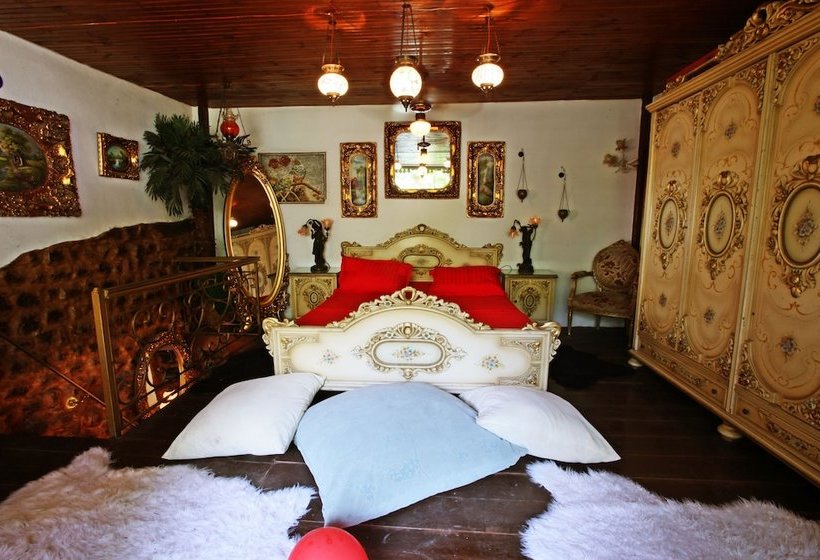 فندق Antique Celtik House