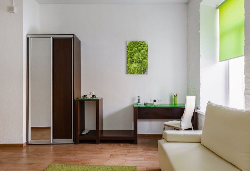 هتل Art Grand Victoria