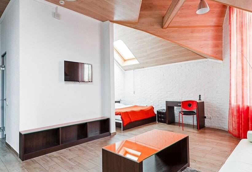 هتل Art Grand Victoria