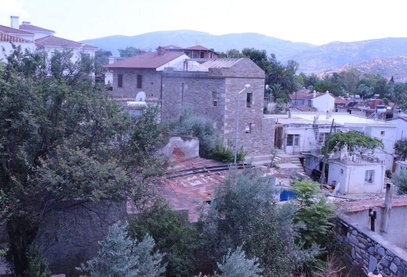 Отель Celsus Boutique