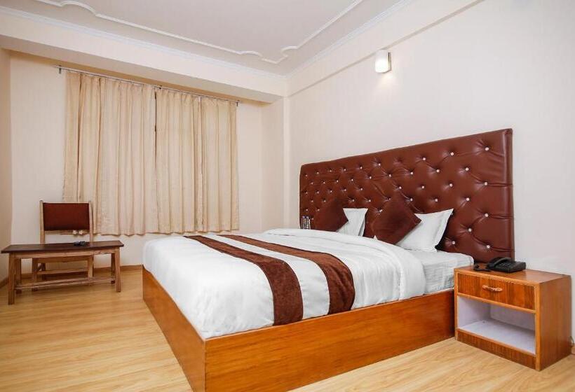 Hotel Dimbir Regency