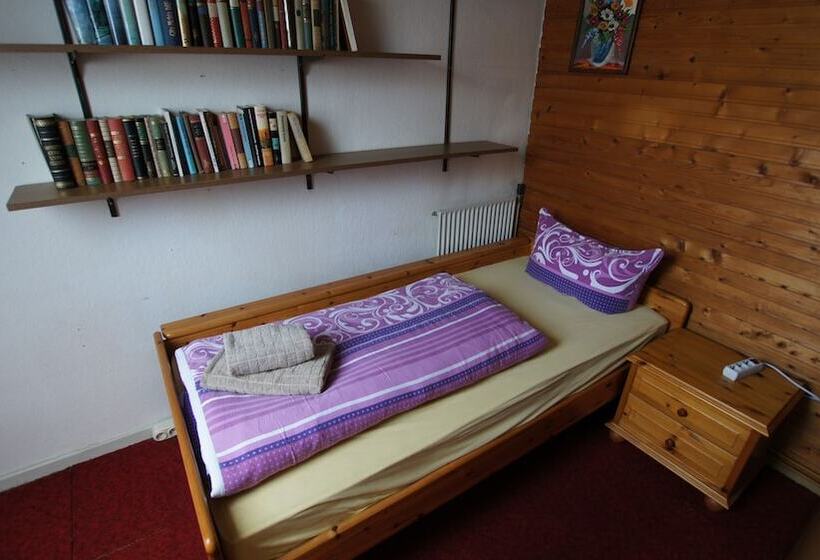 فندق Dorfkrug Büsum   Altbauteil