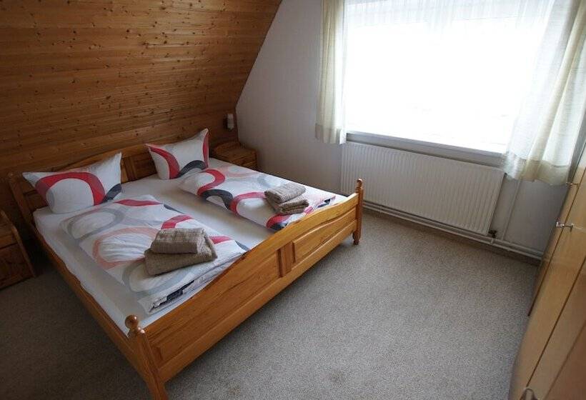 فندق Dorfkrug Büsum   Altbauteil