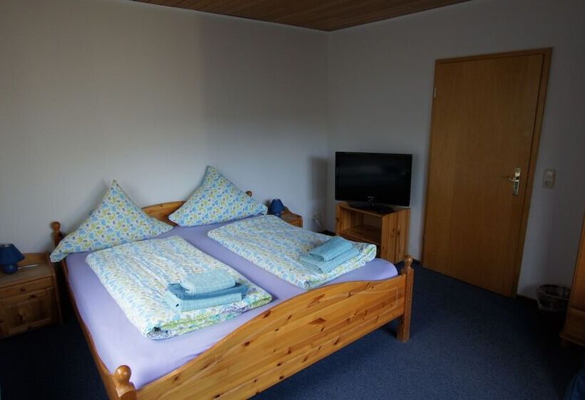 فندق Dorfkrug Büsum   Altbauteil