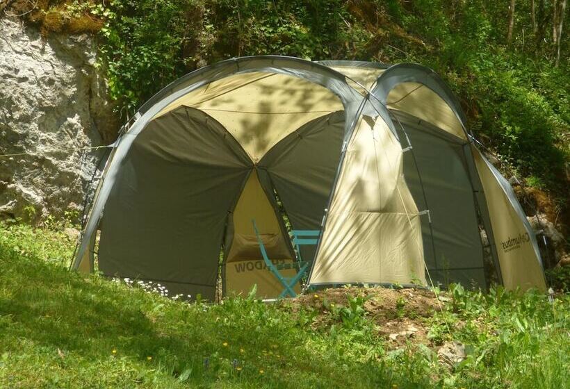 Отель Dtente Sky Lodge