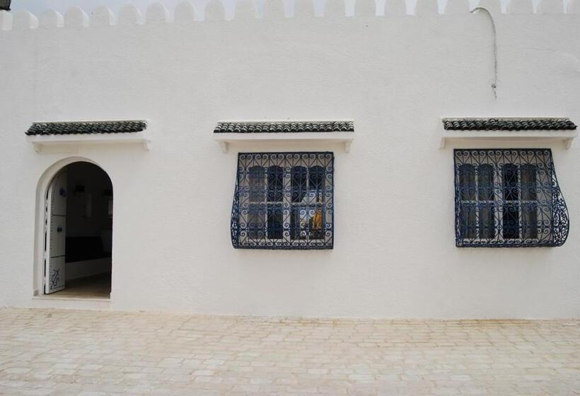 בית מלון כפרי El Andalous