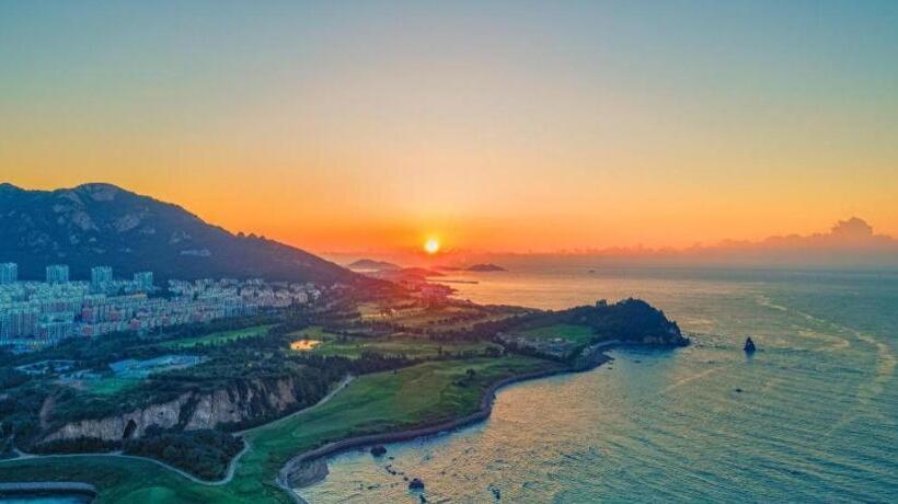 Hundred Hotel Qingdao