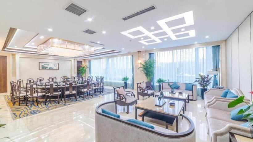 Hundred Hotel Qingdao