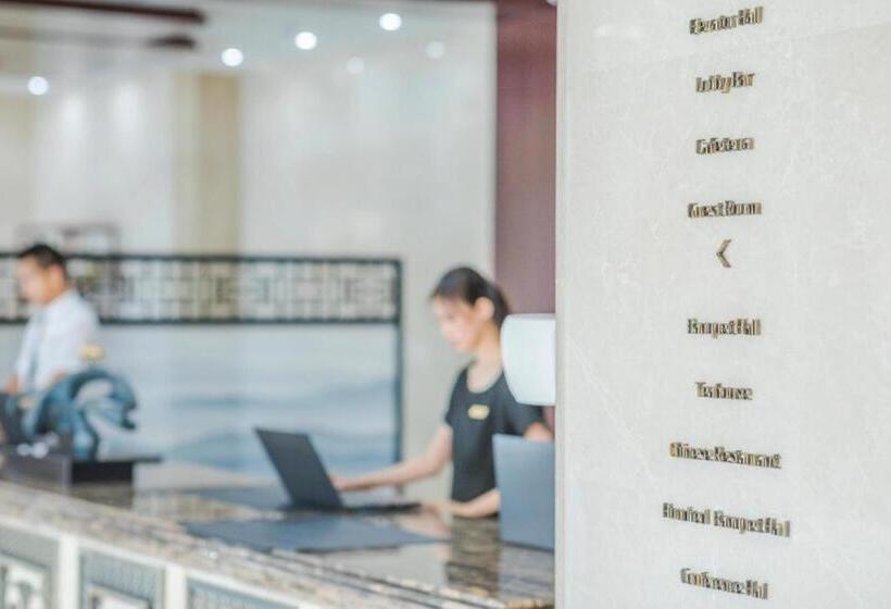 Hundred Hotel Qingdao