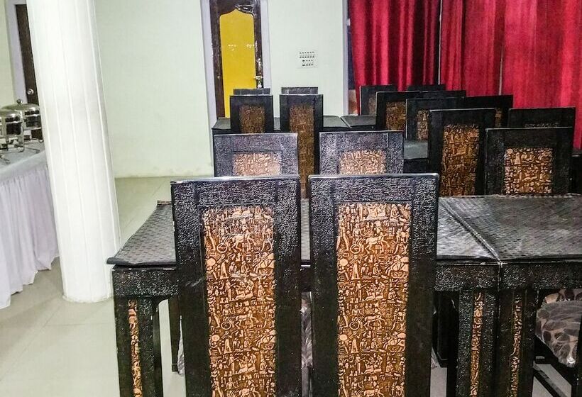 Отель Jazeera Hangout