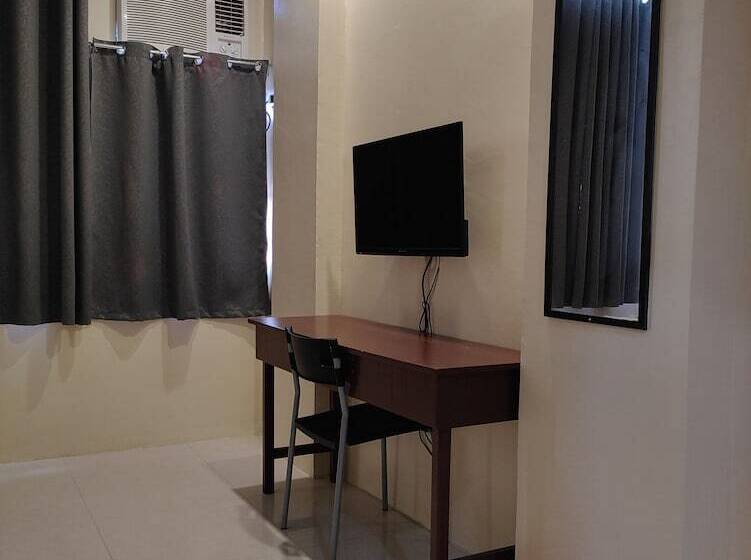 هتل Krishatel Leisure Inn