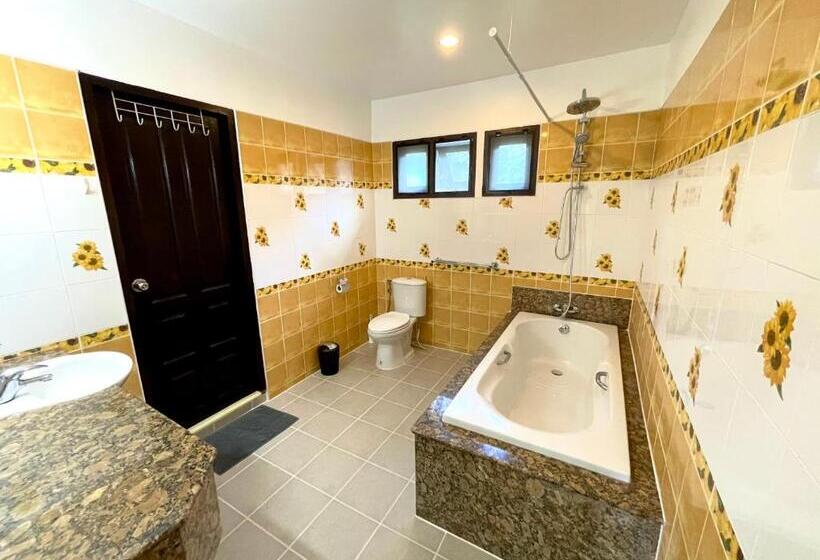 فندق Marilyn’s Resort Koh Samui