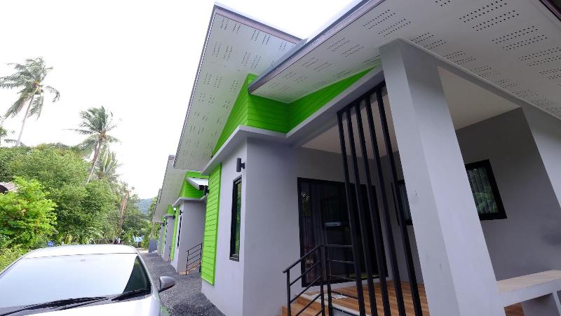 בית מלון כפרי Panisara Pool Villa Samui