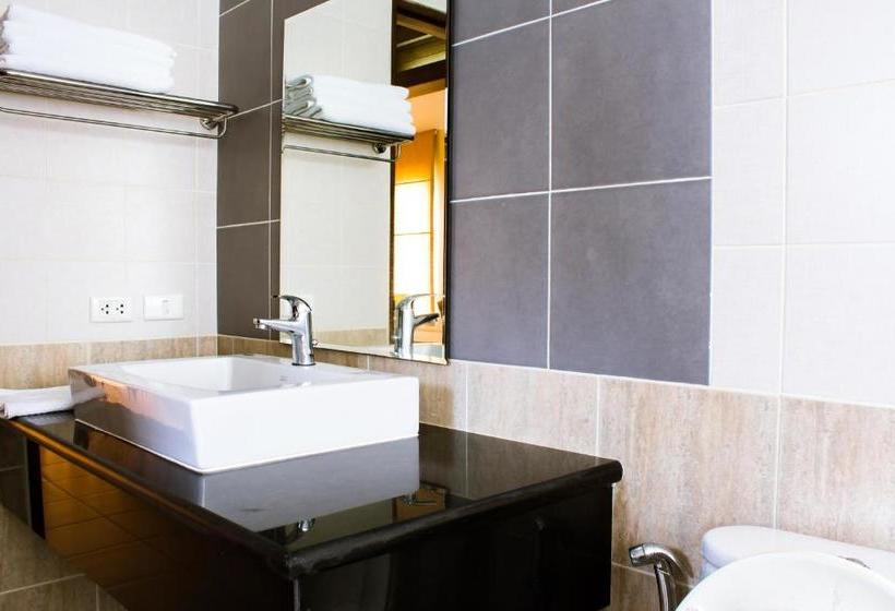 בית מלון כפרי Panya Resort