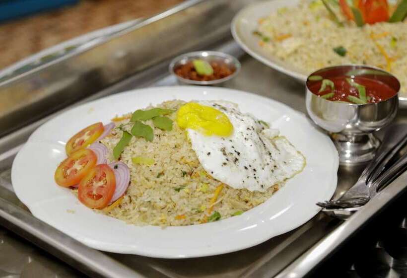 בית מלון כפרי Ranmal Airport Transit