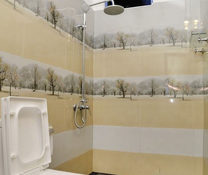 בית מלון כפרי Ranmal Airport Transit