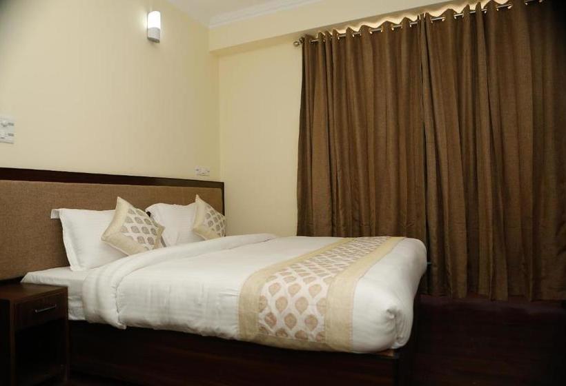 Hotel Royal Hill By Oyo Rooms