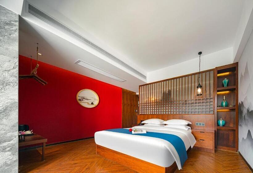 בית מלון כפרי 張家界武陵源北岸輕奢客棧 森林公園店