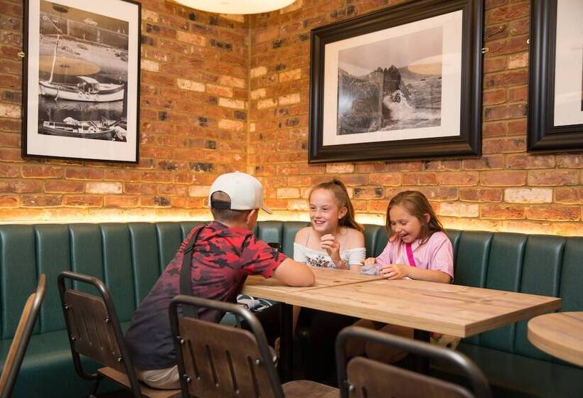 ホテル Tencreek Holiday Park