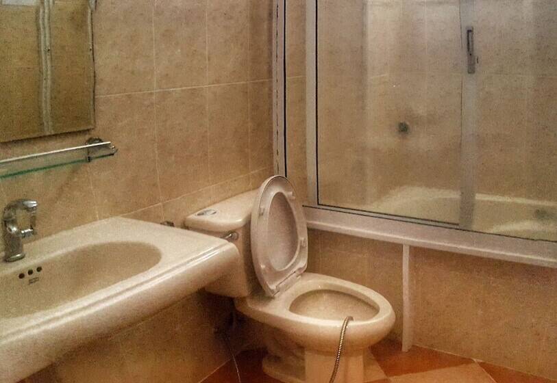 호텔 White Lotus Resort