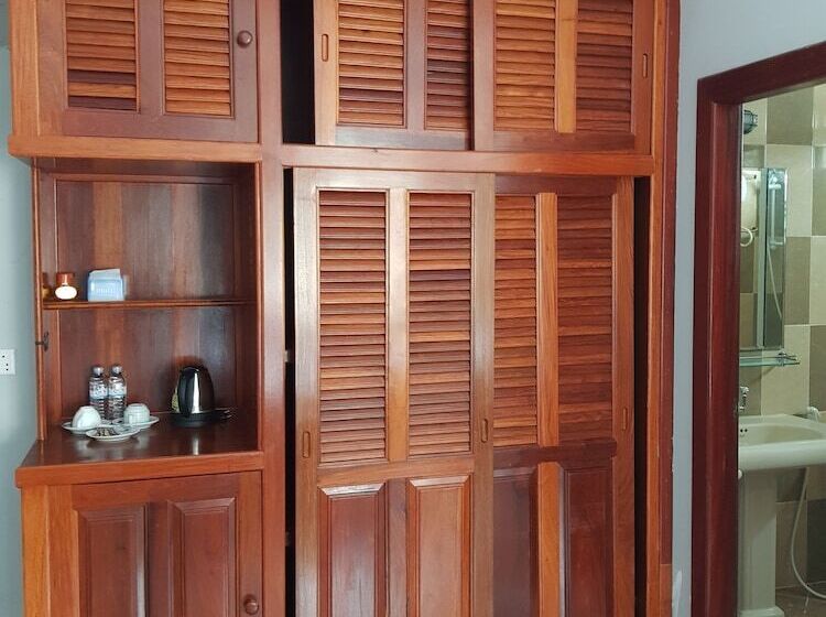 호텔 White Lotus Resort