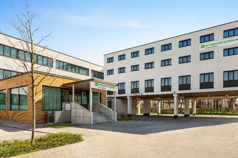 호텔 Wyndham Garden Munich Messe