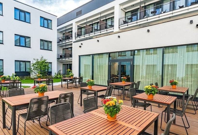 호텔 Wyndham Garden Munich Messe
