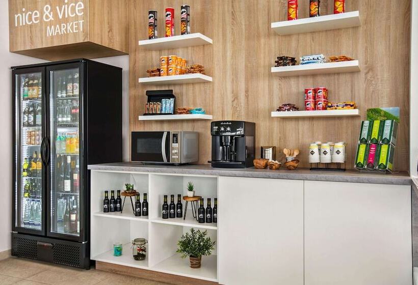 호텔 Wyndham Garden Munich Messe