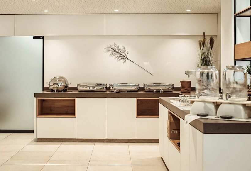 호텔 Wyndham Garden Munich Messe